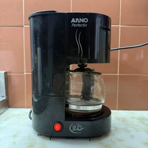 Cafetera Eléctrica Arno Perfectta Negra para 12 Tazas - imagen 6