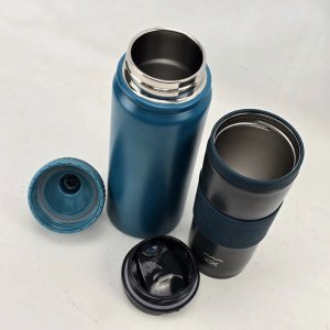 Botella Térmica Zenit Azul y Vaso Térmico Negro (Nuevos) - imagen 6