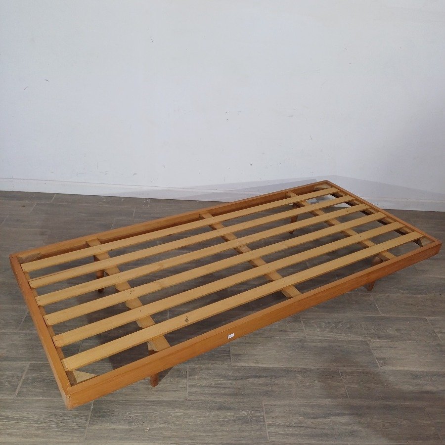 Cama turca de 1 plaza en pino, en buen estado - imagen 9