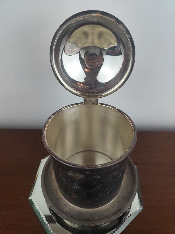 Item 857655 - Image 1