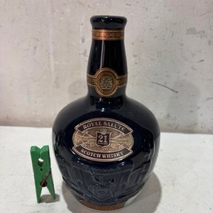 Lote siguiente: Botella Royal Salute 21 Años Scotch Whisky