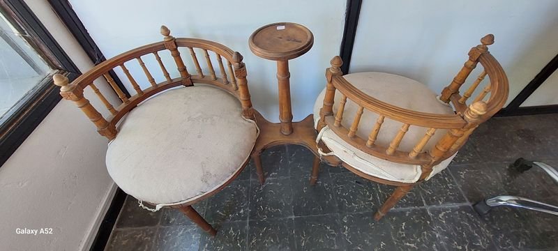 Lote anterior: Sillon de Sala Doble Antiguo y Muy Lindo
