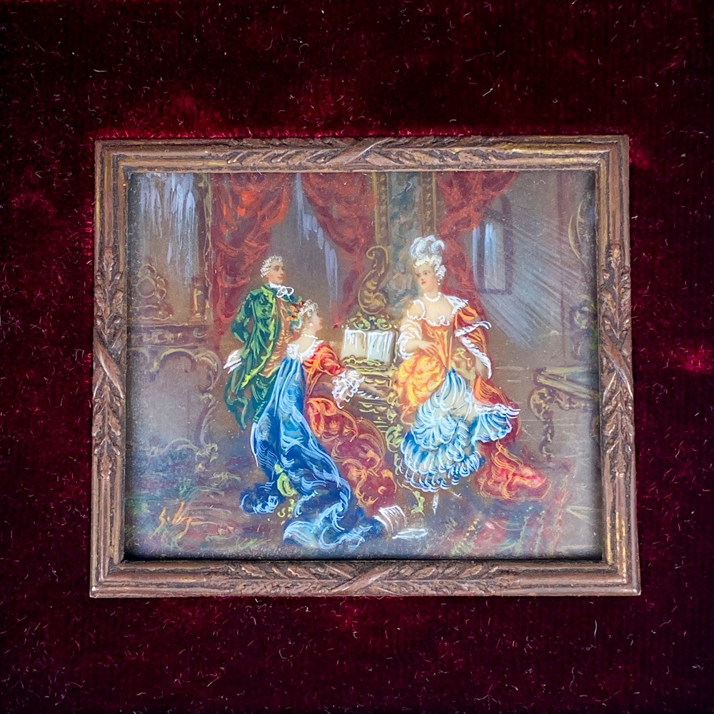 Item 489848 - Image 1