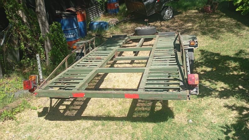 Remolque para cargar autos de alta calidad - imagen 2