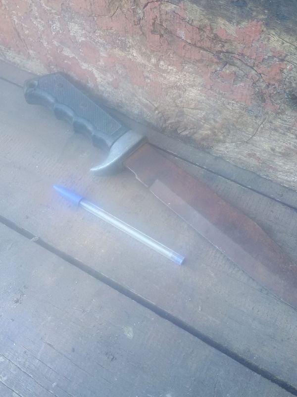 Antiguo Cuchillo Militar Grande