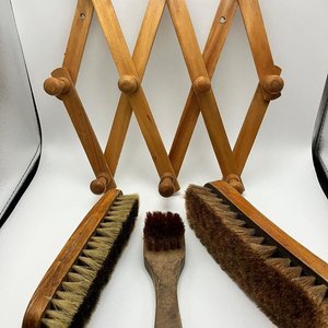 Perchero Acordeón Extensible de Madera con Juego de Tres Cepillos Vintage - imagen 2