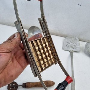Utensilios de Cocina: Martillo, Cucharón, Espumaderas, Cortador de Papas y Rueda - imagen 4