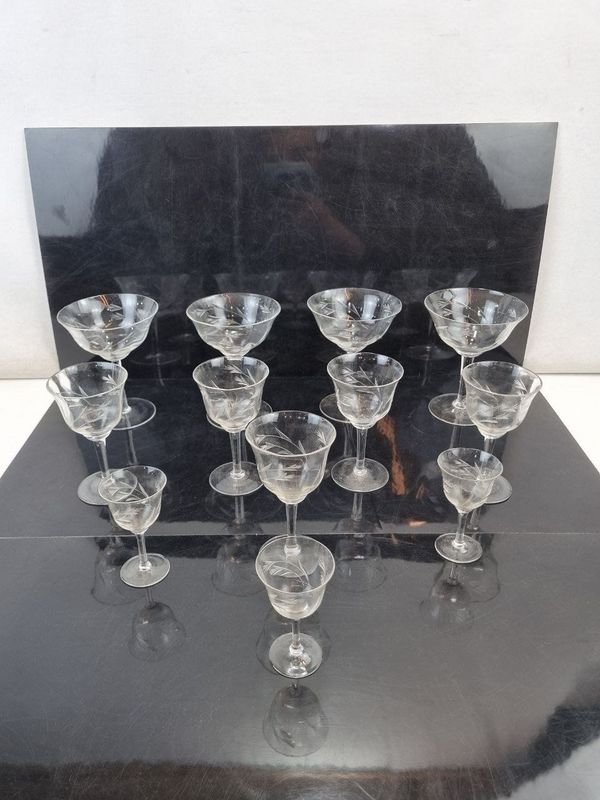Set de 12 Copas de Cristal Grabadas