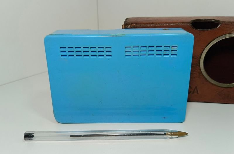 Radio SPICA Japonesa en estuche de cuero original - imagen 3