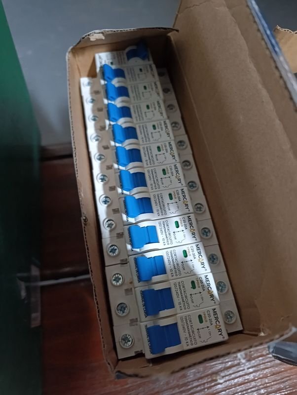 Pack de 24 Disyuntores Térmicos Unipolares Mercury