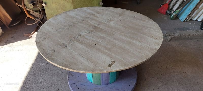 Mesa de carretel en excelente estado - imagen 3