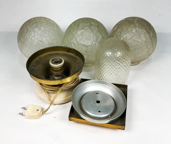 Lote de Tulipitas y Bases para Lámparas Vintage - imagen 1