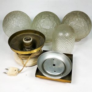 Lote de Tulipitas y Bases para Lámparas Vintage - imagen 1