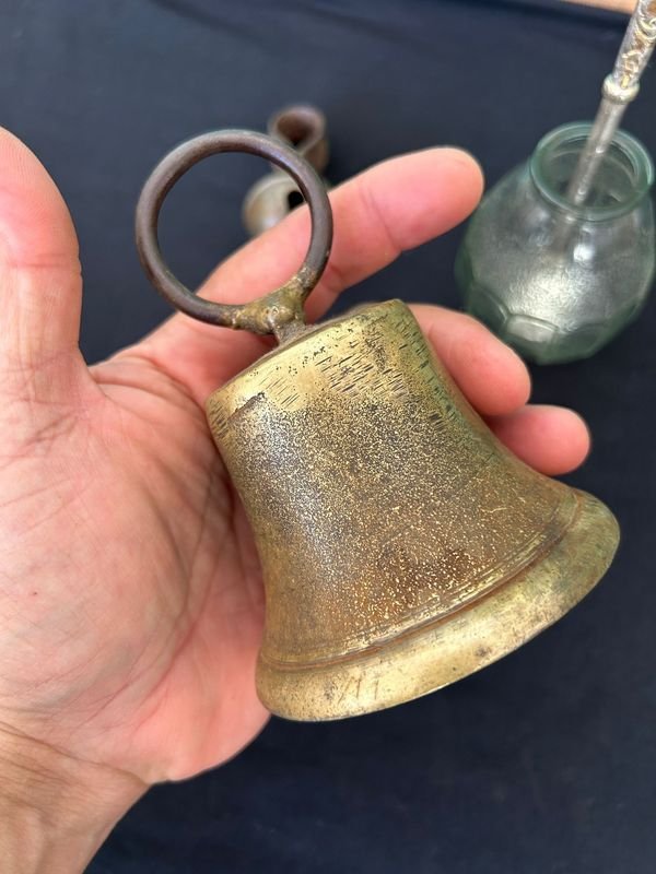 Lindo lote mate vidrio bombilla plata y oro cencerro y sonajero - imagen 3
