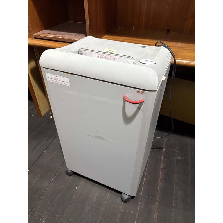 Item 2104658 - Image 0