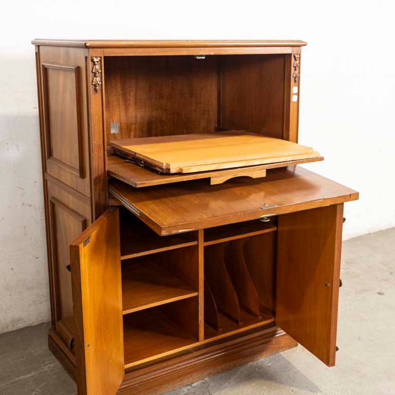 Item 2108767 - Image 1