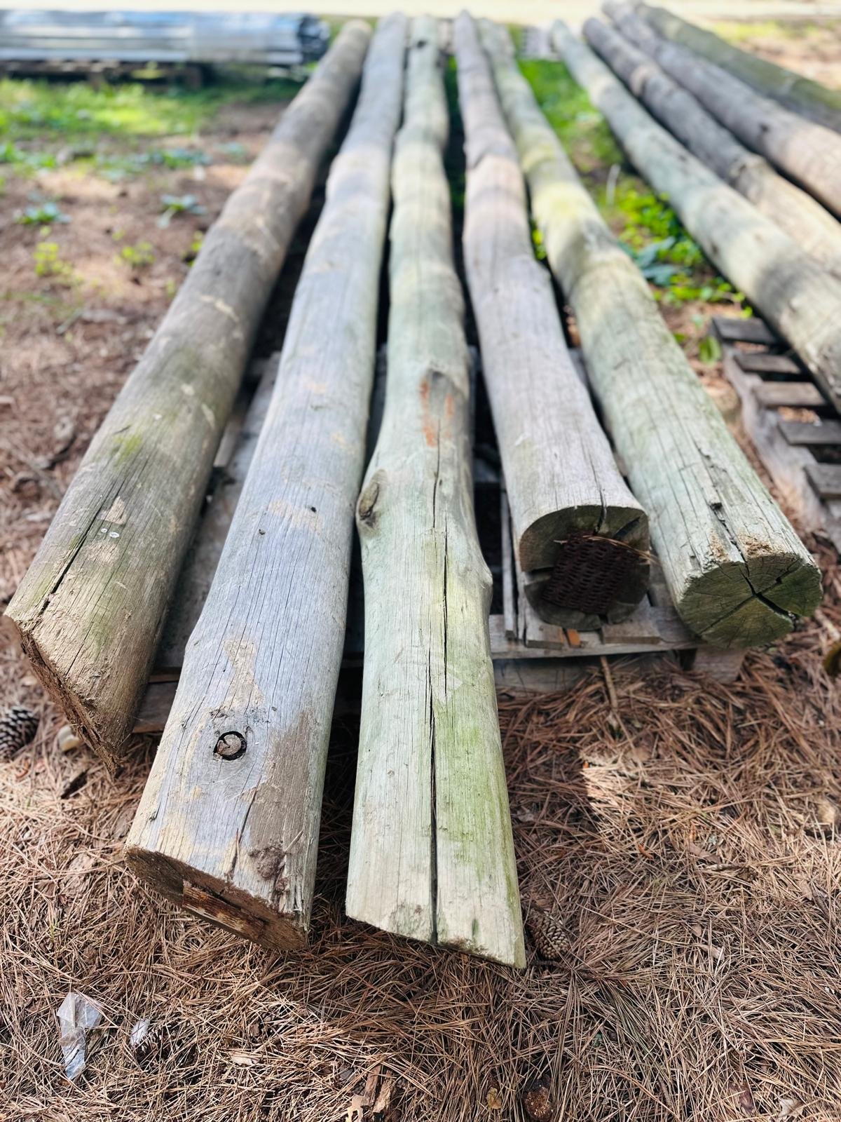 Lote de 5 Columnas de Madera Tratada CCA para Construcción
