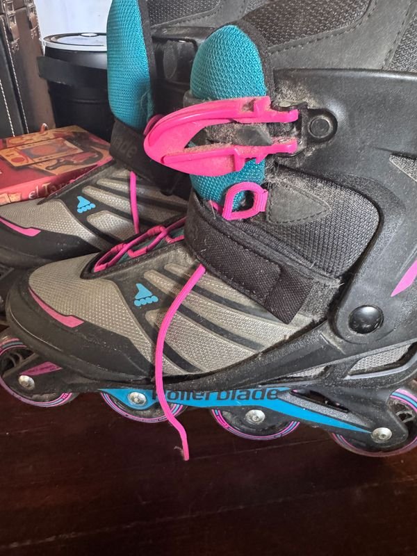 Patines ROLLERBLADE en buen estado - imagen 1