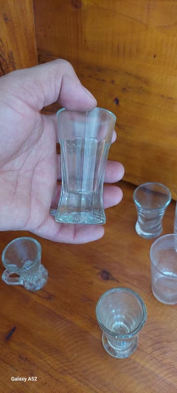 Colección de vasos y tazas de vidrio - imagen 6