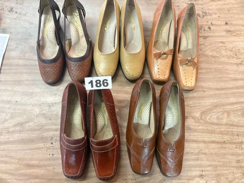 Lote de 5 Pares de Zapatos de Cuero para Mujer - Artesanales Uruguayos