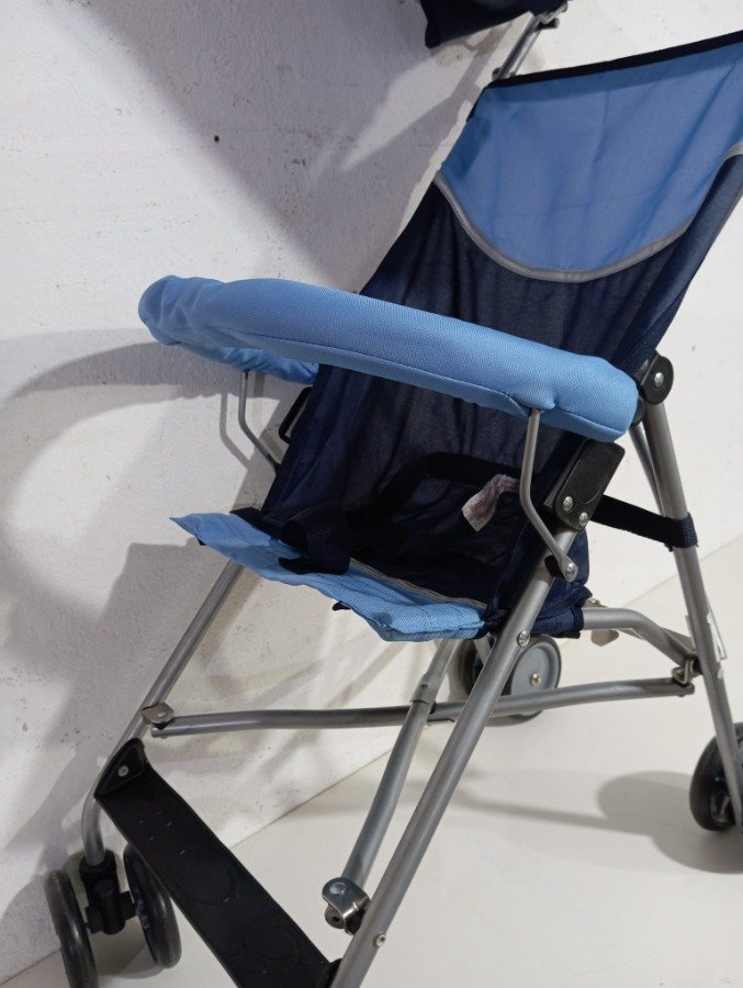Coche paraguitas azul y celeste para niños - imagen 3