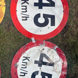 Lote de 5 Carteles Señalización Vial 45 km/h - imagen 2