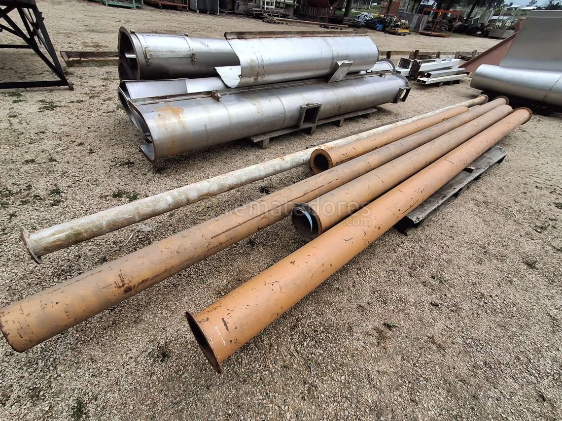 Lote de Tubos Metálicos Industriales