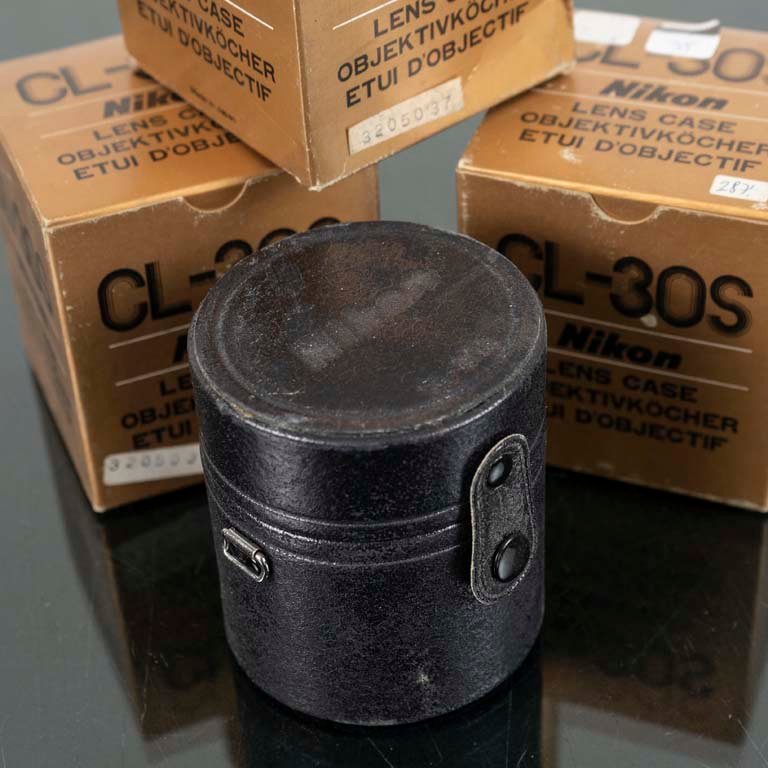 3 Estuches para lentes Nikon - Equipos electrónicos - imagen 2
