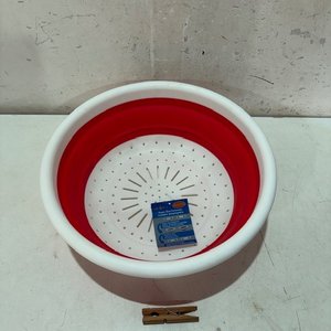 Colador de Silicona Plegable Grande Rojo y Blanco - imagen 3