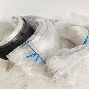 Lote de 23 Micas para Casco y 22 Flexibles para Vehículo - imagen 3