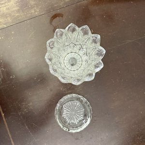 Florero y Cenicero de Vidrio Tallado - imagen 6