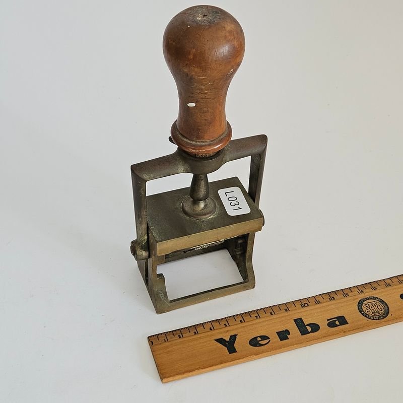 Item 873940 - Image 0