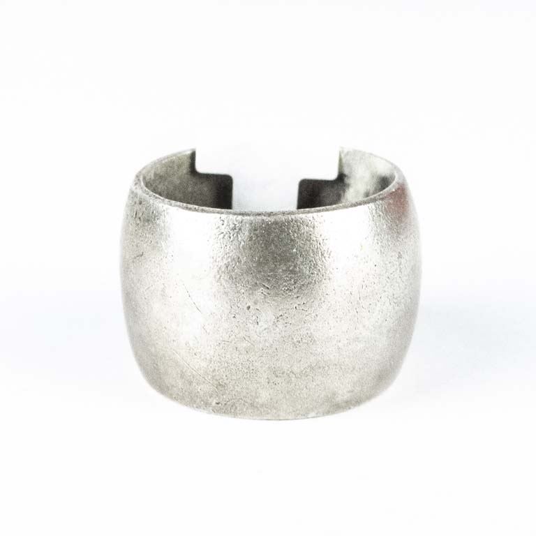 Anillo de plata en buen estado