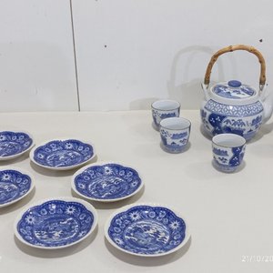 Juego de Té Oriental Porcelana Azul y Blanca: Tetera Bambú, 5 Pocillos y 6 Platillos - imagen 1