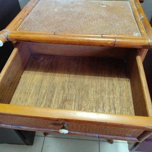 Mesa de Luz de Bambú con Cajón y Puerta - imagen 3