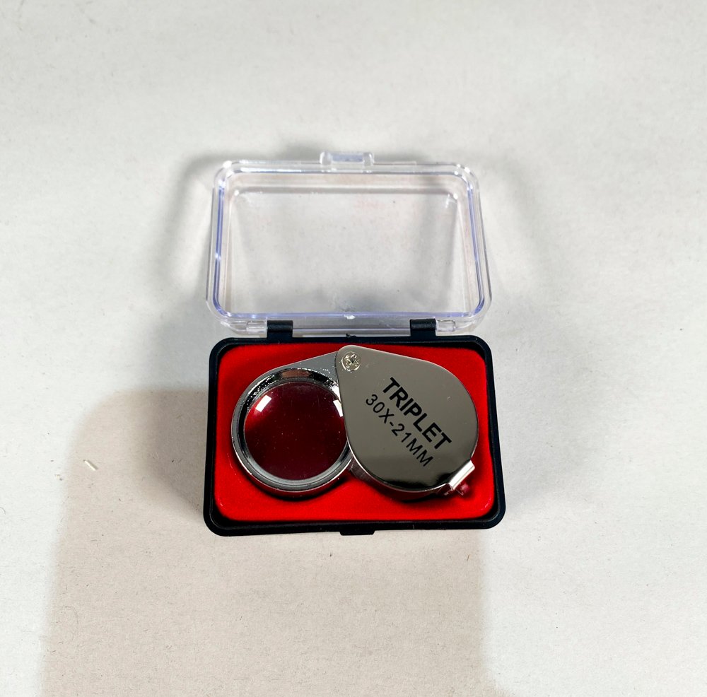 Lupa Joyero Triplet 30x con Estuche