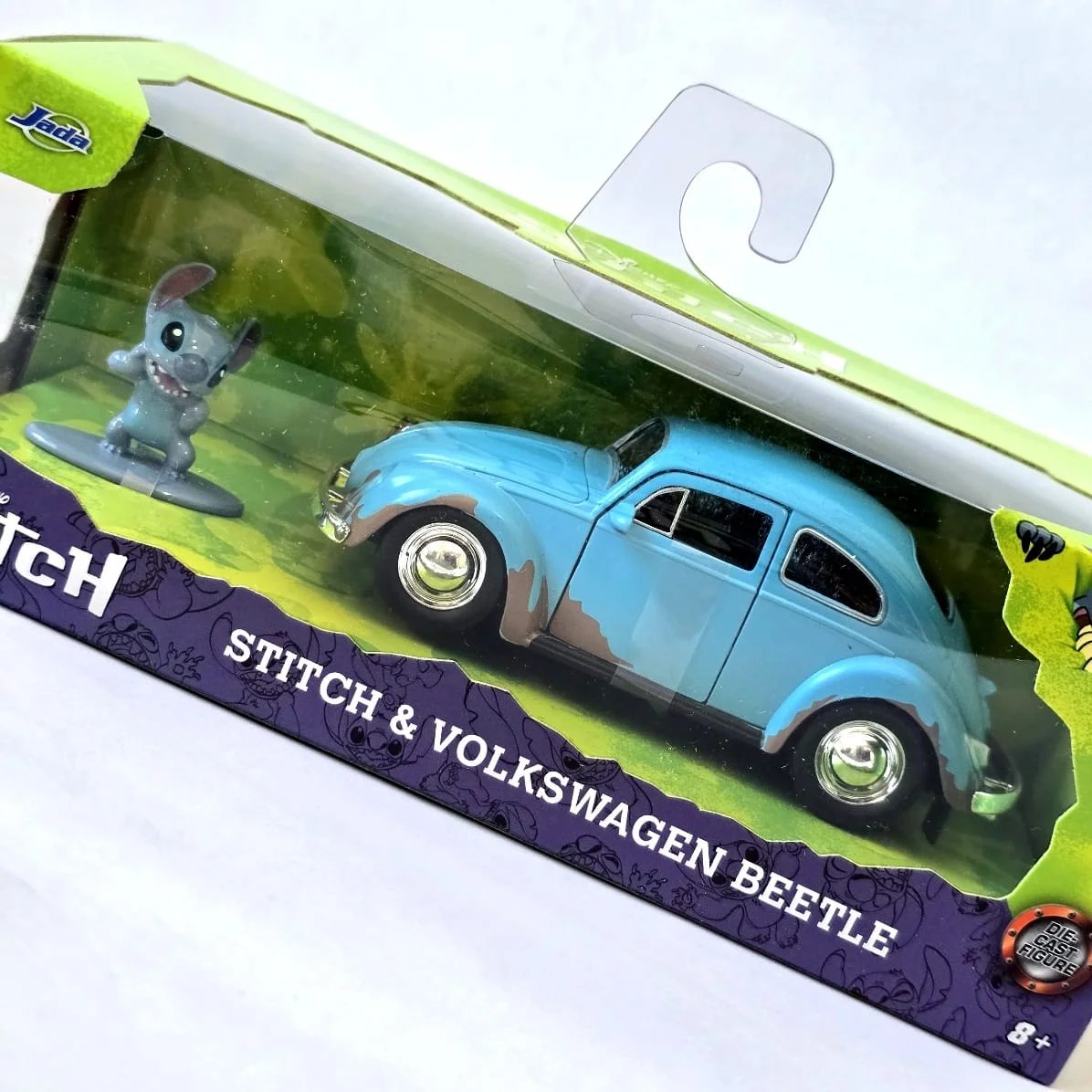 Lote siguiente: Juguetes de Stitch y Volkswagen Beetle