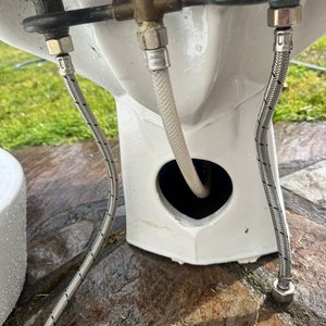 Bidet Ferrum Blanco con Grifería Cromada - imagen 4