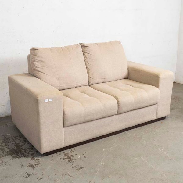 Sofá de Dos Cuerpos Tapizado en Tela Beige