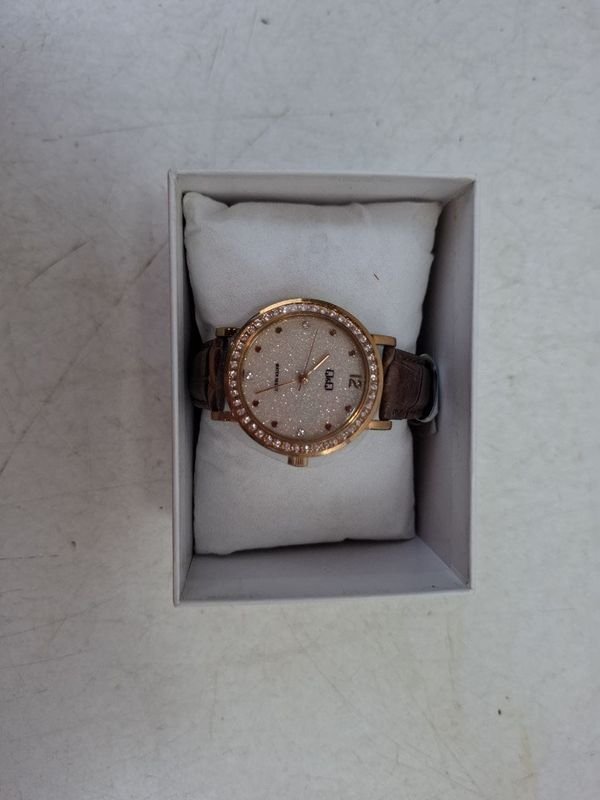Reloj Pulsera Q&Q Dorado Glitter con Bisel Strass y Malla Marrón