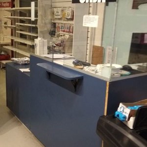 Mueble caja para comercio con múltiples estantes para facilitar la facturación - imagen 6