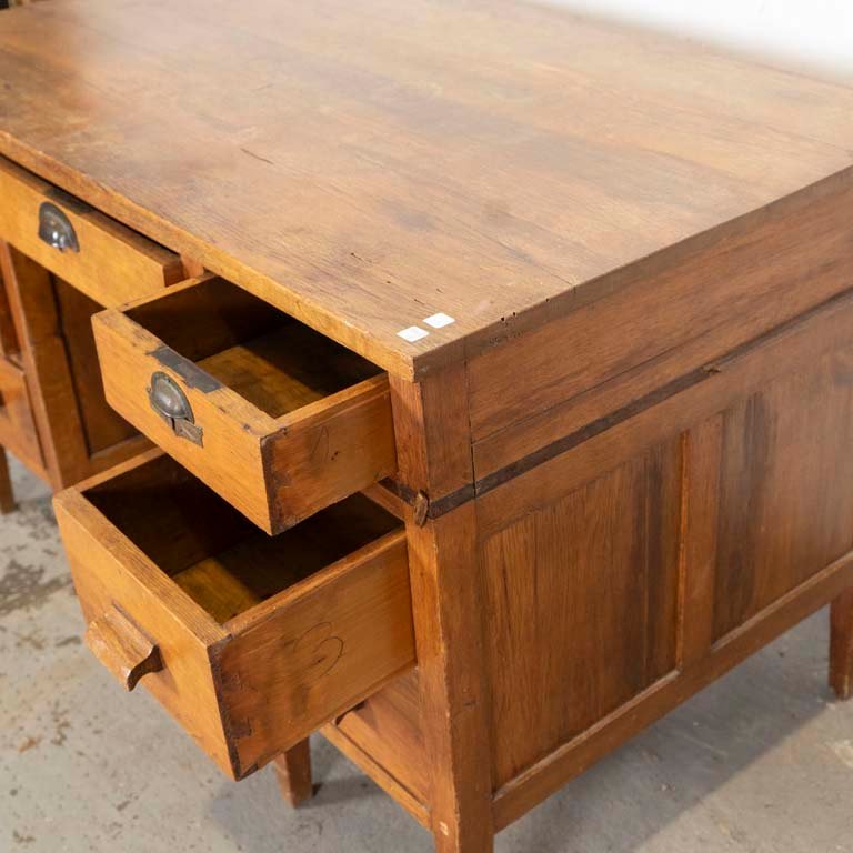 Item 2102002 - Image 1