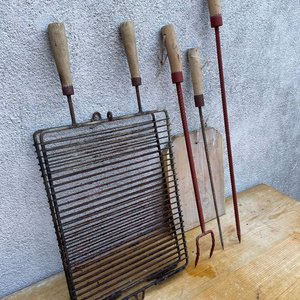 Set de Parrilla para Pescado con Pinchos y Tabla de Madera - imagen 2