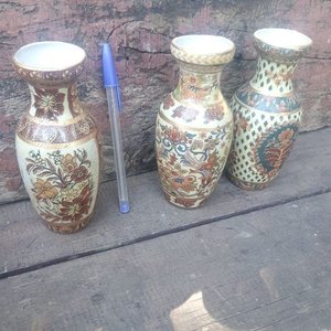 Lote de 3 Jarrones Orientales Pequeños Decorados - imagen 2
