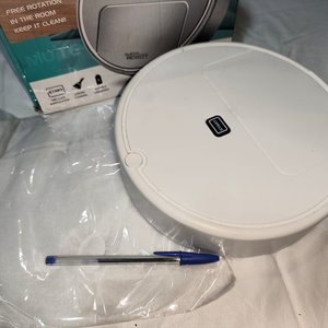 Robot Aspirador Inteligente a Pilas, Modelo Chico, Nuevo en Caja - imagen 3