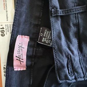 Lote de 5 Prendas de Vestir: Pantalón, Suéter y Blusas - imagen 18