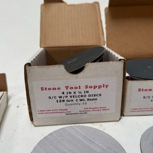 Lote de Discos de Lija y Adaptador para Amoladora - imagen 6