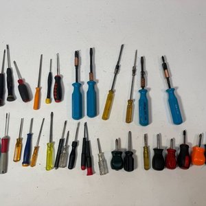 Lote de Destornilladores Variados - imagen 1