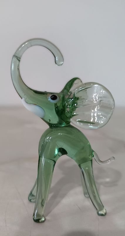 Figura de Elefante en Cristal con Trompa Restaurada - imagen 4