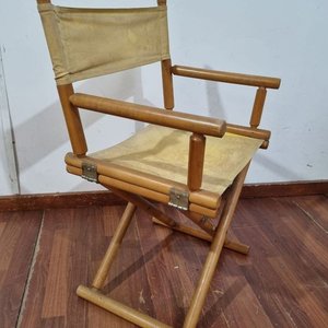 L 509 - Practica silla de director plegable con estructura en madera y asiento/respaldo de lona (Medidas 52x41x85cm) - imagen 3